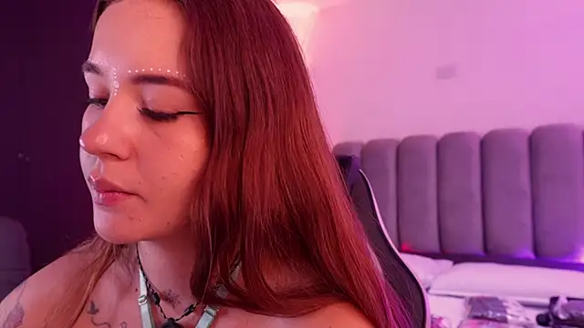 AlliceLover's cam snapshot