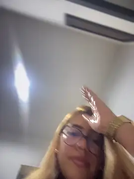 sara_calderon live sex cam