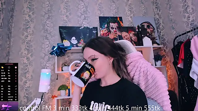 _AsyaSweet live sex cam