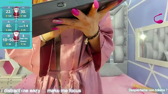 sophia_ny's cam snapshot