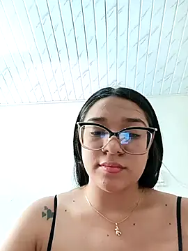 -VICKKY live sex cam