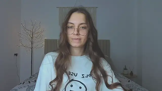 Real_cutie1's cam snapshot