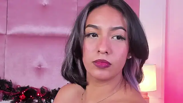 RouseWhitte's cam snapshot