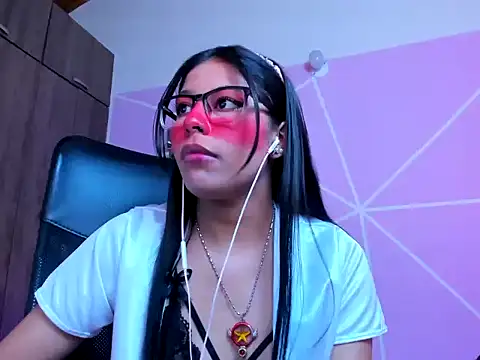 _ALLYSON18_'s cam snapshot