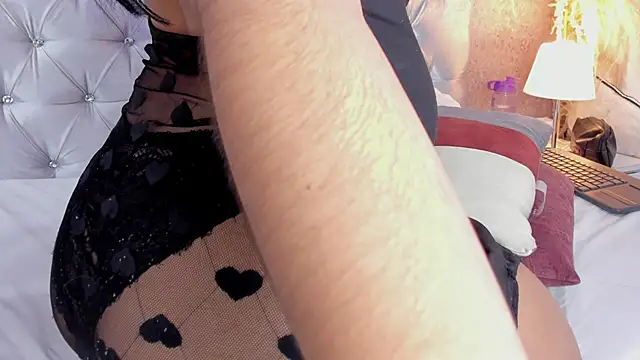 GABYTAYLOR_'s cam snapshot