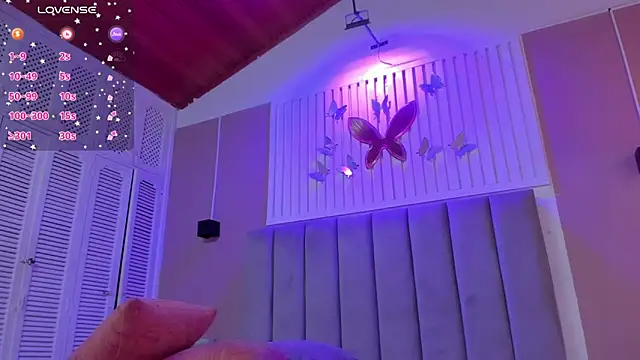 dyvis_22's cam snapshot