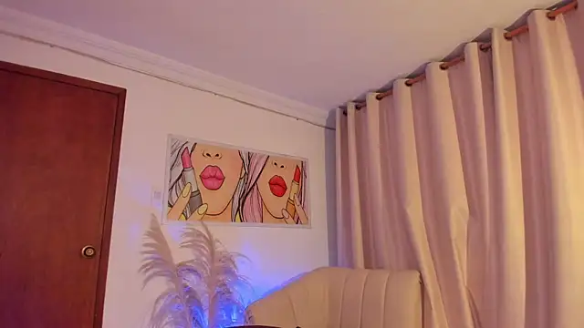 StarMilf's cam snapshot