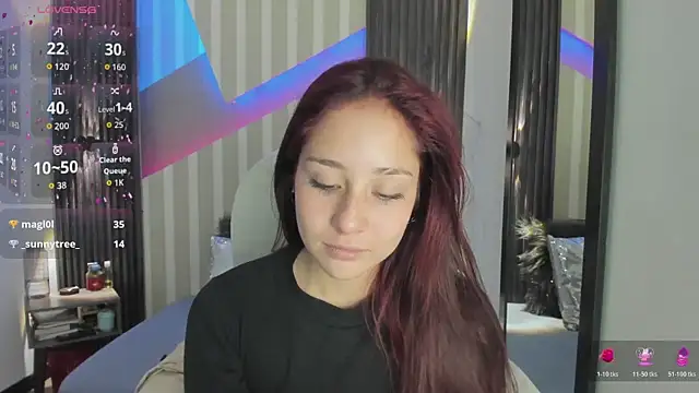 emily_layton's cam snapshot