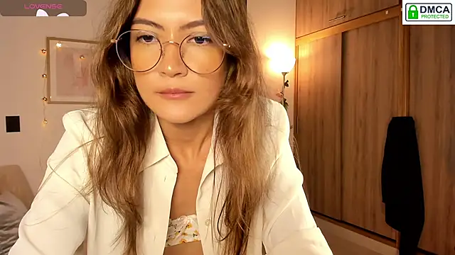 Lilabril's cam snapshot