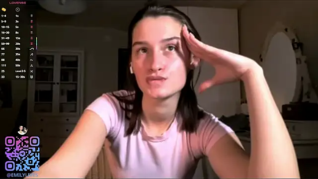 DarlineBrustera's cam snapshot