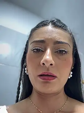 _Bella-Office1's cam snapshot