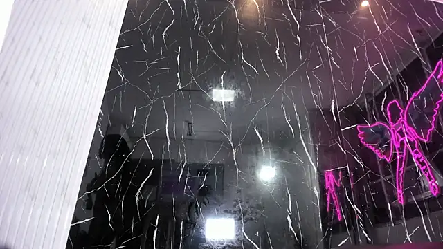 Nini_Beyker's cam snapshot