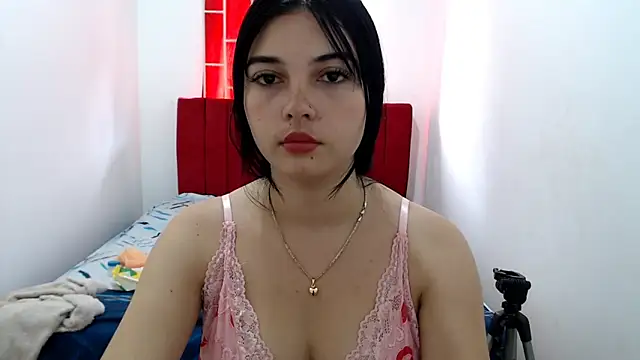 celeste_veryhot's cam snapshot