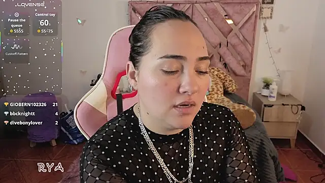 Jasmine_1526's cam snapshot