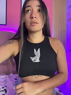 Sophie_LS's cam snapshot