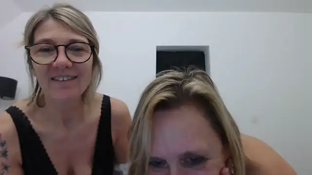 godinflower's cam snapshot