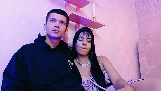 CharlotteandTaylorr's cam snapshot