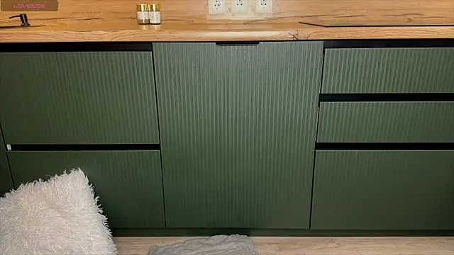 Rebel_Angel_'s cam snapshot