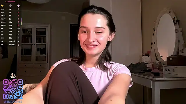 DarlineBrustera's cam snapshot