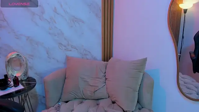 karen_sweet93's cam snapshot