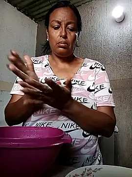 Fernanda30's cam snapshot