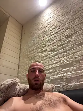 Rotteei1's cam snapshot