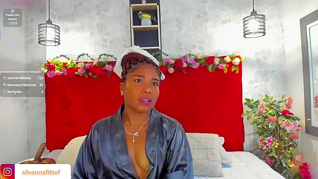 SilvannaFit's cam snapshot