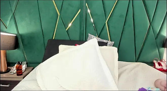 Tamara_Myller's cam snapshot