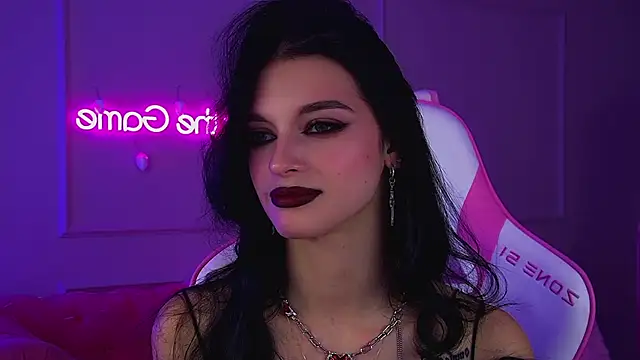 BeverlyMost's cam snapshot