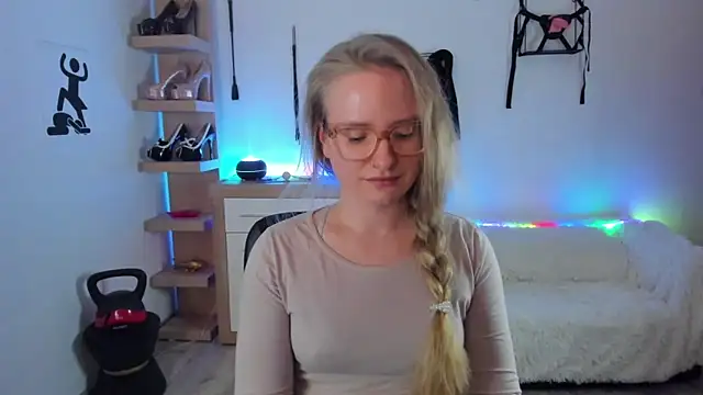 NancyHottie's cam snapshot