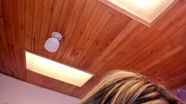 Yelena_mutiz's cam snapshot