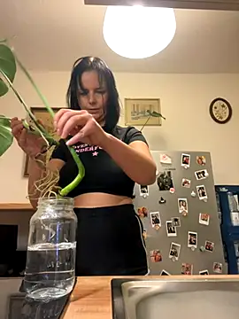 Off__Melonenmandy's cam snapshot