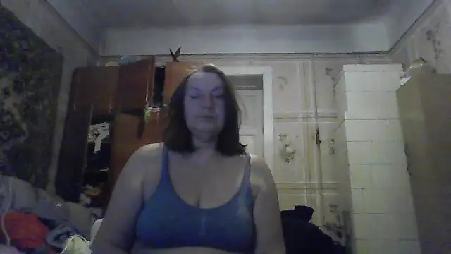 AnnaLive570's cam snapshot