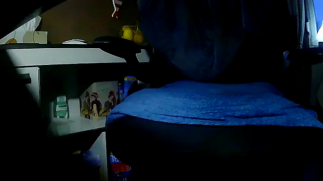 suedel65's cam snapshot