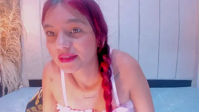 gime_lara's cam snapshot