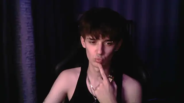 Hoot_Dude_'s cam snapshot