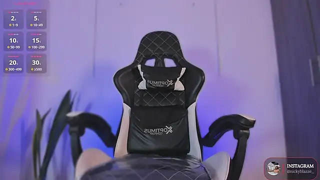 Nickyblazze_'s cam snapshot