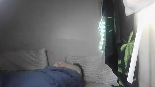 George48's cam snapshot