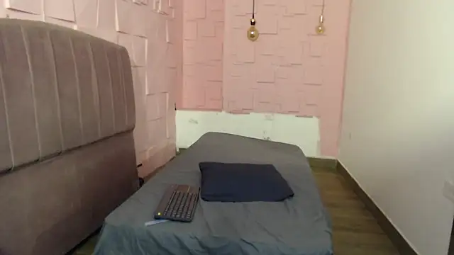 katalina07_1's cam snapshot