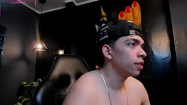 Eryonbradley live sex cam