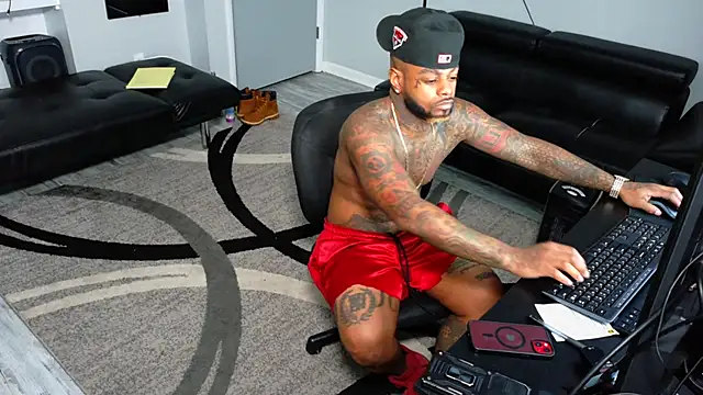 SLANGONDEMHOES's cam snapshot