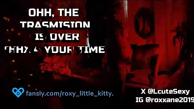 kitty_roxy live sex cam