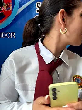 Alysson--'s cam snapshot