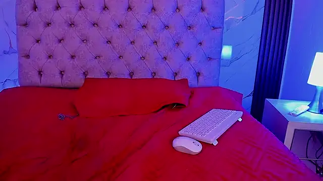 SusanVilla's cam snapshot