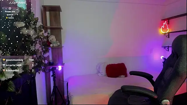 Kora_Red69's cam snapshot