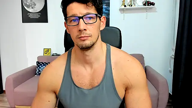 BrutusK08's cam snapshot