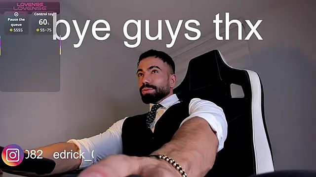 edrick_walton1's cam snapshot