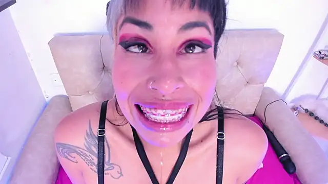 Rumi_666's cam snapshot