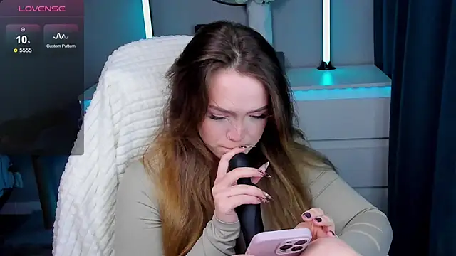 Evia_r0se live sex cam