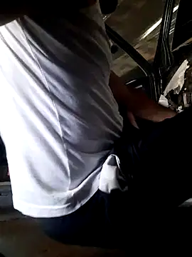 hecwil8 live sex cam